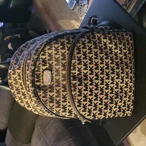 MICHAEL KORS BACKPACK